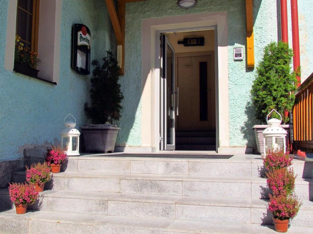 Aparthotel Ochsendorf Horní Blatná Екстериор снимка